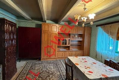 Casă cu 2 camere cu Teren 1842 Mp în Homorod - 1