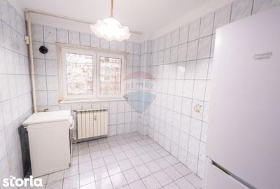 Apartament cu 3 camere decomandat, mobilat în Tei - 2