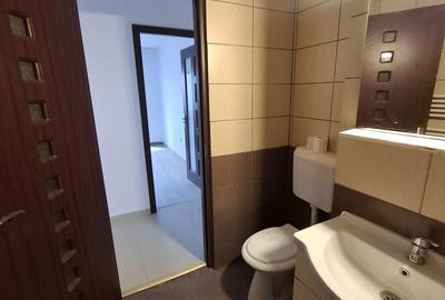 Apartament cu 3 camere în Central - 9