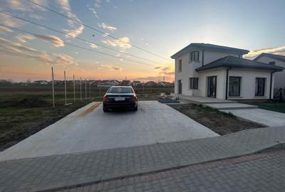 Casă cu 4 camere în Central - 4