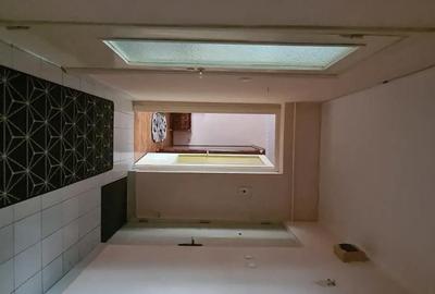 Apartament cu 2 camere decomandat în Micro 19 - 2