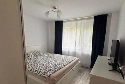 Apartament cu 4 camere decomandat în Doamna Ghica