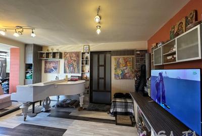 Apartament cu 2 camere semidecomandat, mobilat în Central