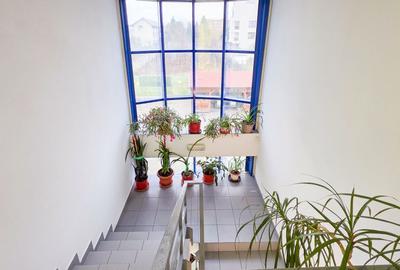 Spațiu comercial, de 650 mp, în Prelungirea Ghencea - 9