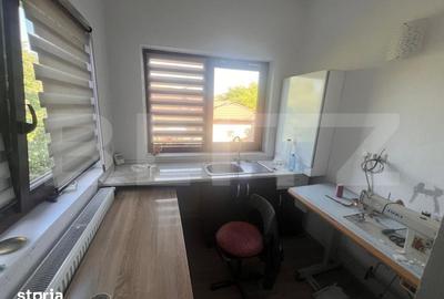 Spațiu comercial, de 100 mp, în Central - 7