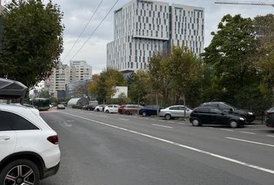 Casă cu 3 camere cu Teren 490 Mp în Central - 2