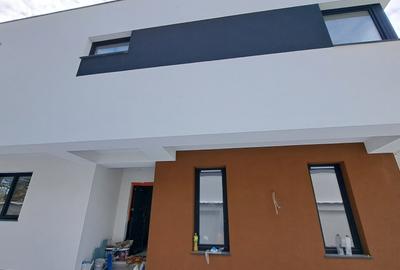 Casă cu 5 camere cu Canalizare în Bucureștii Noi - 41