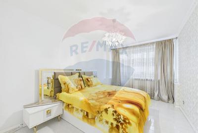 Apartament cu 3 camere semidecomandat, mobilat în Ștefan cel Mare