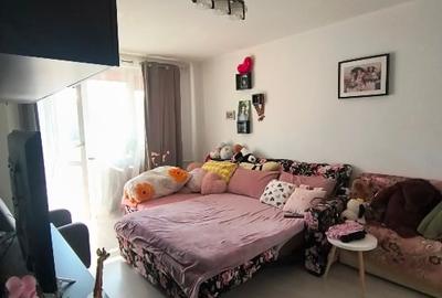 Apartament cu 3 camere decomandat în Rahova - 1