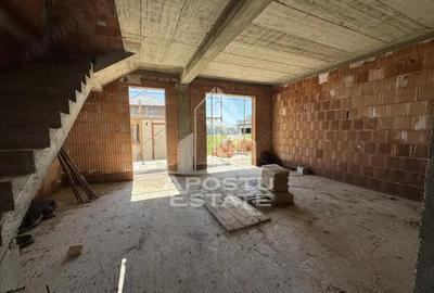 Casă cu 3 camere cu Teren 150 Mp în Calea Urseni