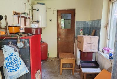 Casa 4 camere libera la vanzare VLADENI - 13