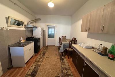 Casă individuală cu 3 camere cu Canalizare în Sud-Est - 7