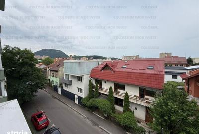 Apartament cu 3 camere în Astra - 4