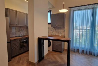 Apartament cu 2 camere decomandat în Tei - 1