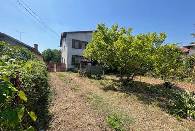 Casa de 250 mp in Valea Voievozilor, S+P+1, teren 1100 mp