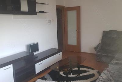 Apartament cu 4 camere decomandat în Central - 1