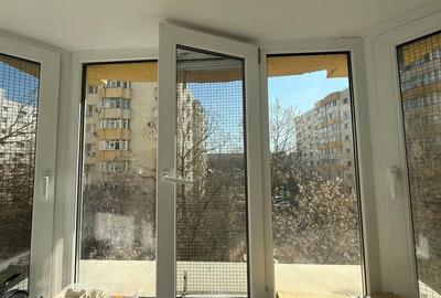 Apartament cu 2 camere decomandat în Lacul Tei - 1