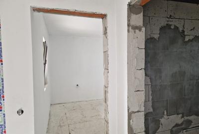 Agenție imobiliară vindem casa la sol cu 4 camere în Năvodari - 6
