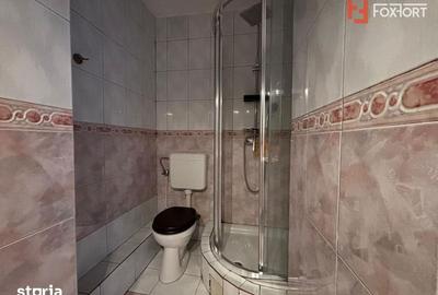 Apartament cu 4 camere decomandat în Intim - 12