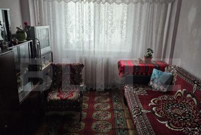 Apartament 3 camere, 70 mp, 2 bai, etaj 3 - Zona excelenta, - 1