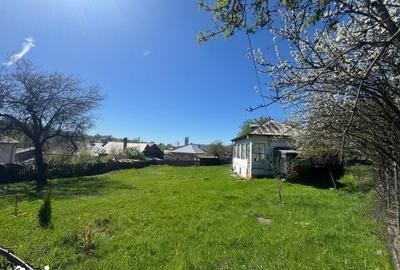 Teren de 1002 mp, în Valea Mare