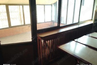 Spațiu comercial, de 65 mp, în Central