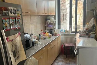 Apartament cu 3 camere semidecomandat în Traian - 6