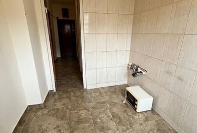 Bucur Obor- metrou la 1 min, 2 camere decomandat - 12