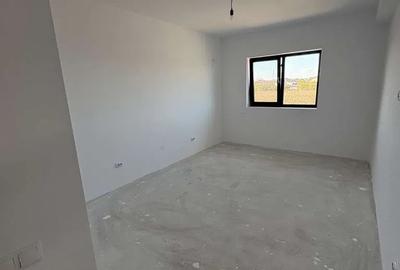 Casă cu 4 camere cu Teren 350 Mp în Central - 10