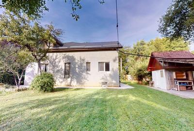 Casa cu curte si gradina, recent renovata, zona linistita, la 15 km de Brasov - 13