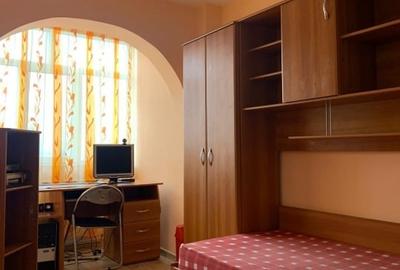 Apartament cu 3 camere decomandat, mobilat în 9 Mai - 3