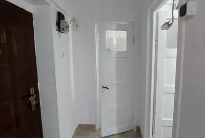 Garsonieră decomandată în Sud - 4