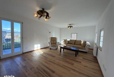 Casă cu 4 camere în Sadu - 2