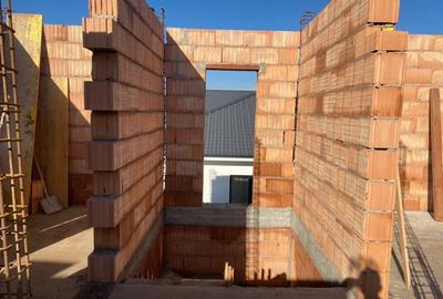 Proprietar.Casa individuala P+1Etaj - 12