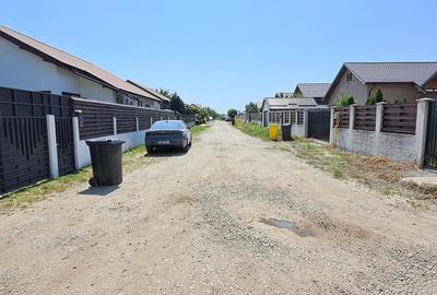 Teren Construcții intravilan de 590 mp, în Domnești