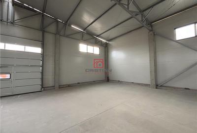 Spațiu comercial, de 600 mp, în Central - 1