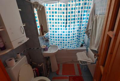 Apartament cu 3 camere confort 1 dec sporit ~ etaj intermediar ~ COMISION 0 - 8