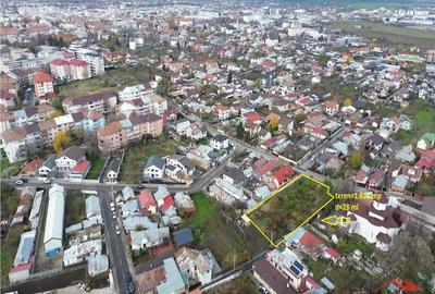 Teren 1.616 mp, D=28 ml, central zona case, autorizatie 3 cladiri P+2 - 9