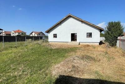 Casa de vanzare Tarlungeni - 2