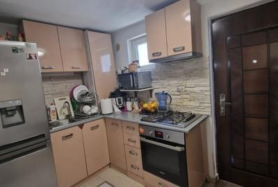 Sos. Viilor - in spatele spit. Marius Nasta casa 4 camere, toate utilitatile - 7
