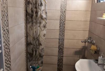 Apartament cu 3 camere în Central - 1