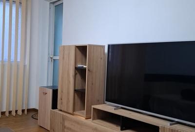 Apartament semidecomandat în Dristor - 2