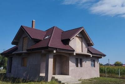 Casă cu 4 camere în Boțârlău - 4