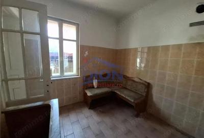 Casă cu Canalizare în Pache Protopopescu - 2