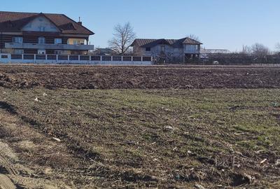 Teren Construcții intravilan de 830 mp, în Mogoșești - 1