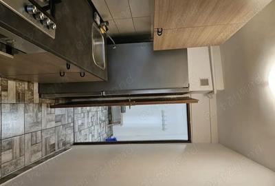 De Vanzare Garsoniera, Aparatorii Patriei Berceni, Sector 4 De Vanzare Garsoniera, Aparatorii Patriei Berceni, Sector 4 - 5