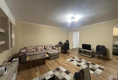 Apartament cu 2 camere decomandat în Nufărul