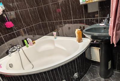 Apartament cu 3 camere decomandat în Drumul Taberei - 11
