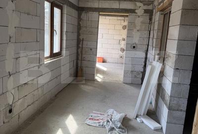 Casă cu 2 camere în Ocnița - 8