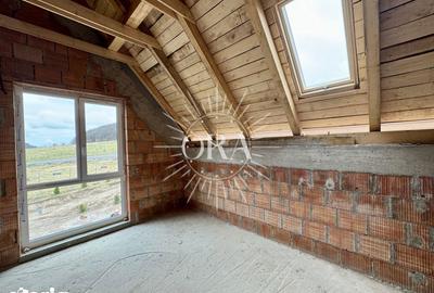 Casă cu 4 camere cu Teren 1000 Mp în Ciurila